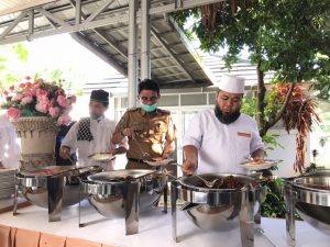 Sambut Ramadhan Walikota Helmi dan Istri Membaur Bersama Anak Yatim