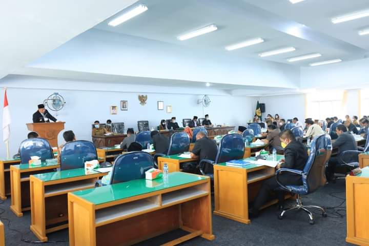 DPRD Dairi Gelar Paripurna Agenda Penyampaian LKPJ Bupati Tahun 2020