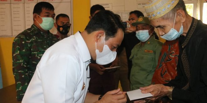 Wawali Minta Camat dan Lurah Ajak Warga Jaga Kebersihan