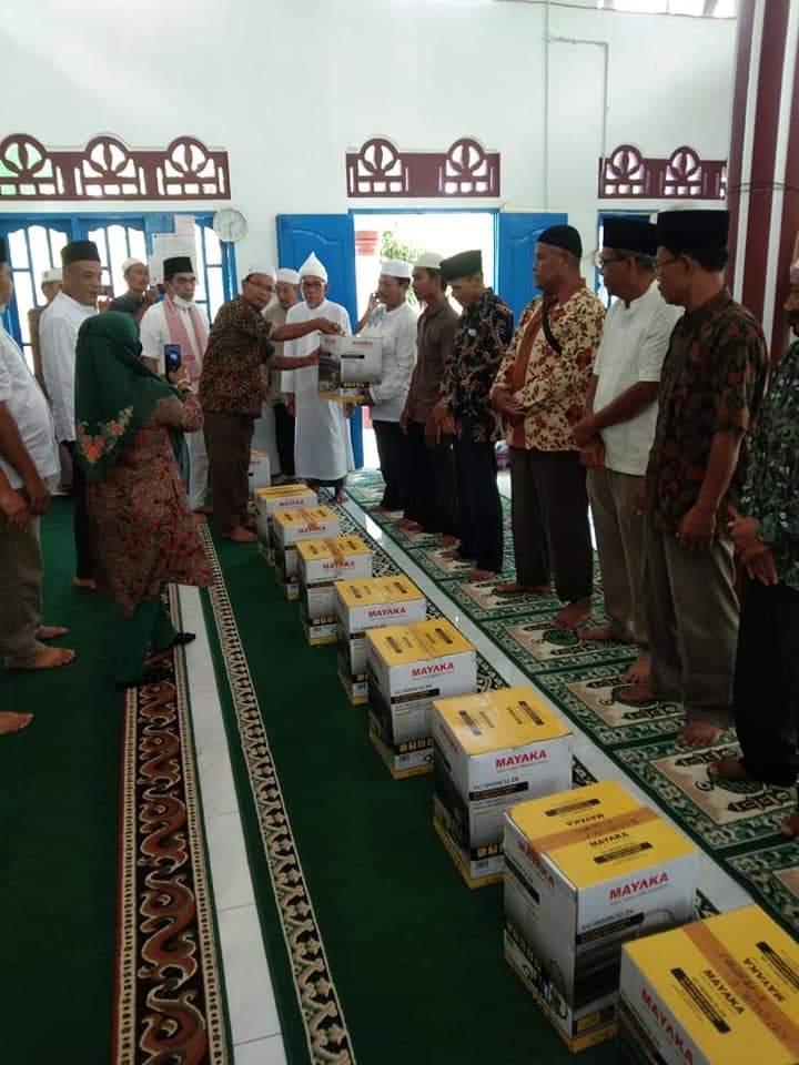 Forkopimda Labuhanbatu Santuni 162 Anak Yatim