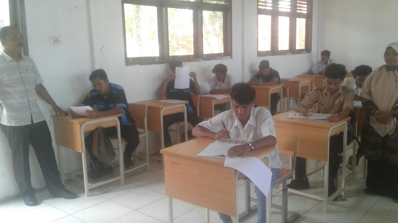 Pelaksanaan UAS Di SMKN 1 SP Mamplam Bireuen Berjalan Lancar