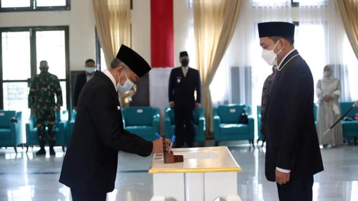 Bupati Pakpak Bharat Ambil Sumpah Dan Janji Jabatan 331 ASN