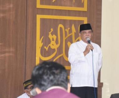 Sholat Subuh Berjama’ah Wabup Deli Serdang Ajak Masyarakat Makmurkan Masjid