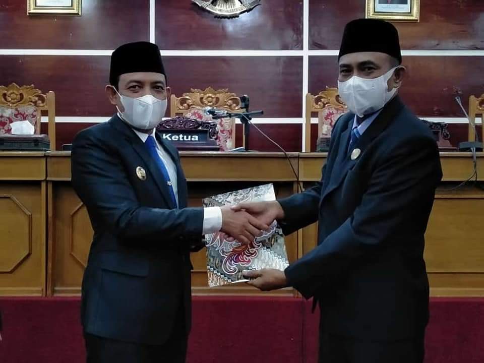 Pansus Sampaikan Catatan dan Rekomendasi Terhadap LKPj Walikota Tahun 2020