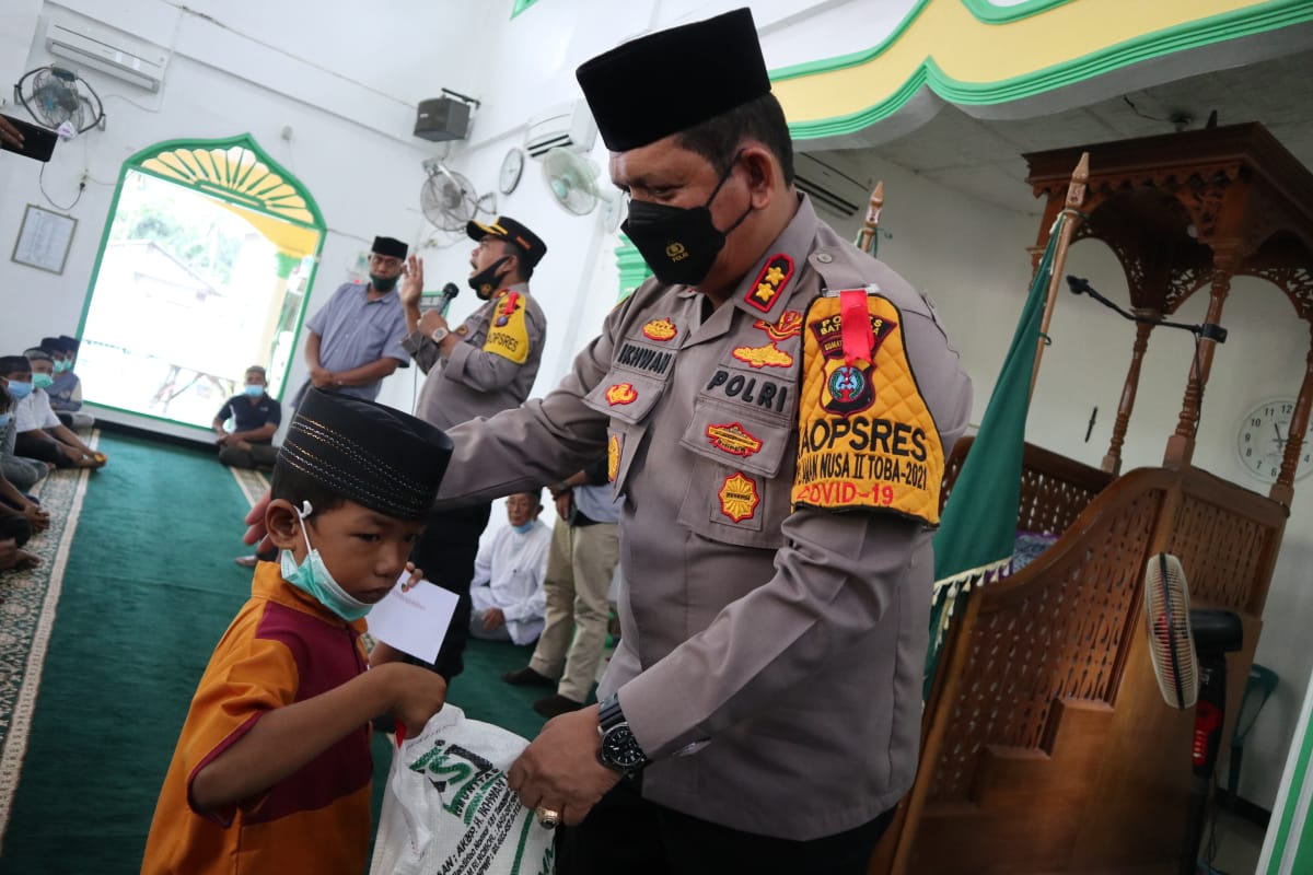 Kapolres Batu Bara Salurkan Bansos Kepada Anak Yatim dan Kaum Duafa