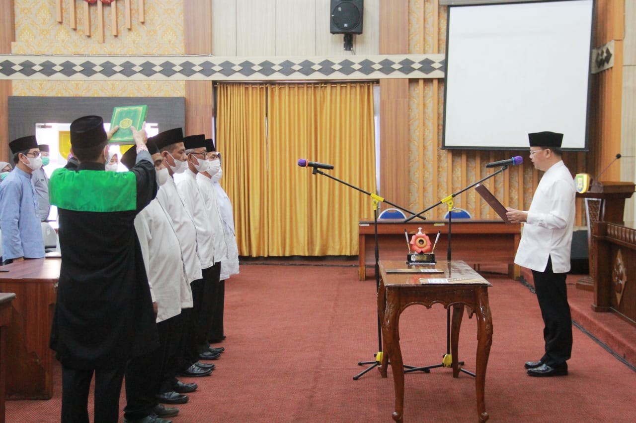 Lantik Pengurus Baznas Gubernur Rohidin Minta Program Zakat Tepat Sasaran