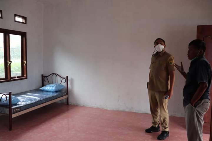 Bupati Pakpak Bharat Monitoring Posko PPKM Desa