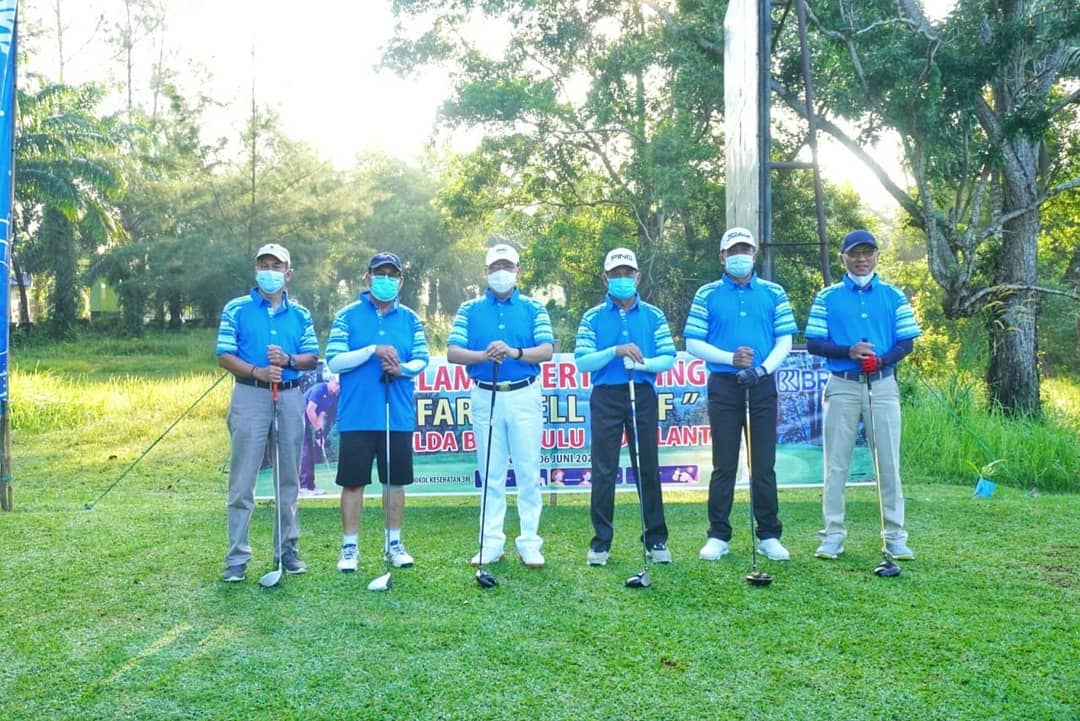 Gubernur Rohidin dan Kapolda Jalin Keakraban di Farewell Golf