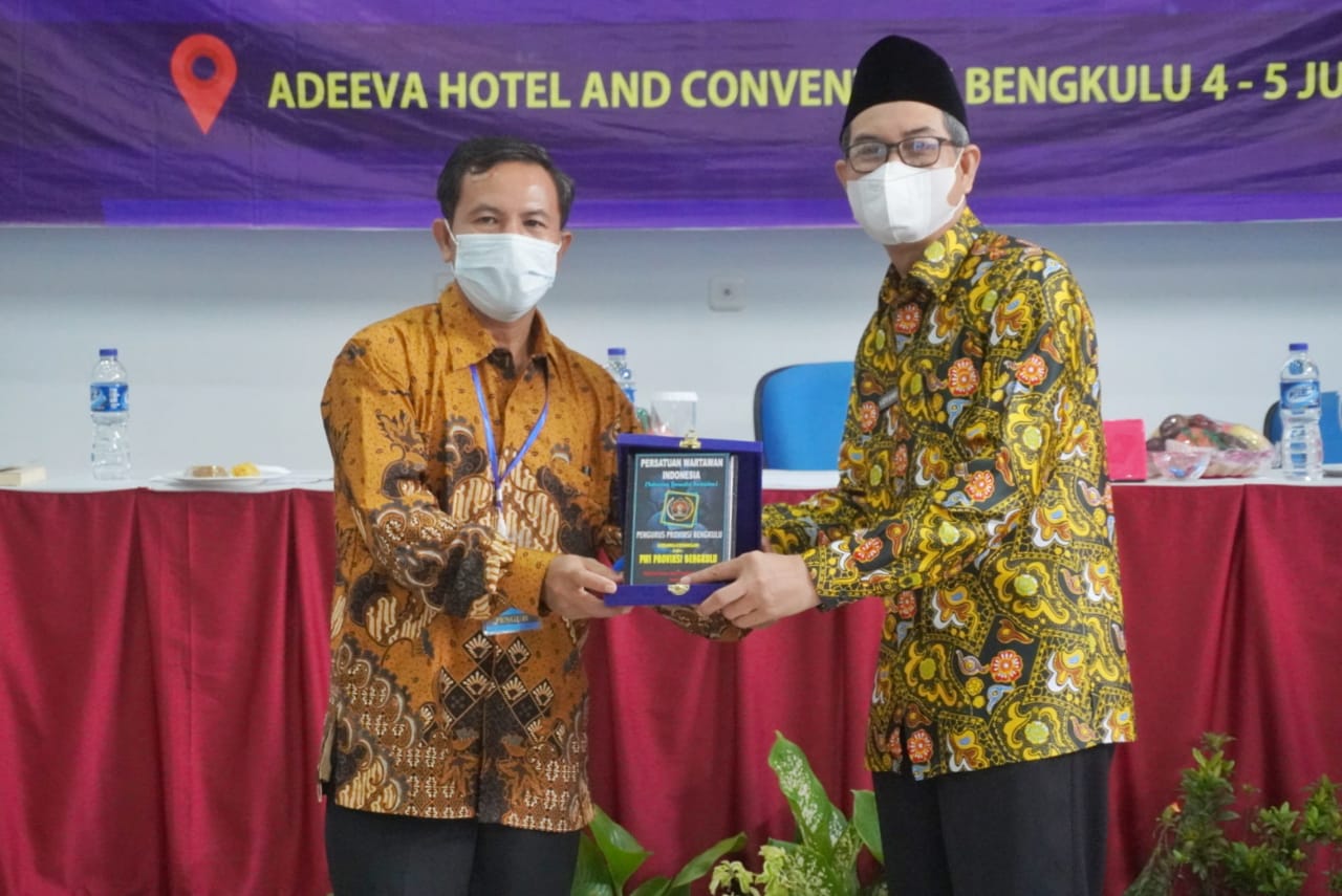 Realisasi Program Kampanye Pemprov Bengkulu dan PWI Bersinergi Tingkatkan Kompetensi Wartawan