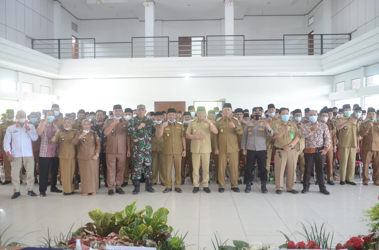 Wagub Rosjonsyah Ajak Kepala Desa se-Kaur Membangun dari Pinggiran