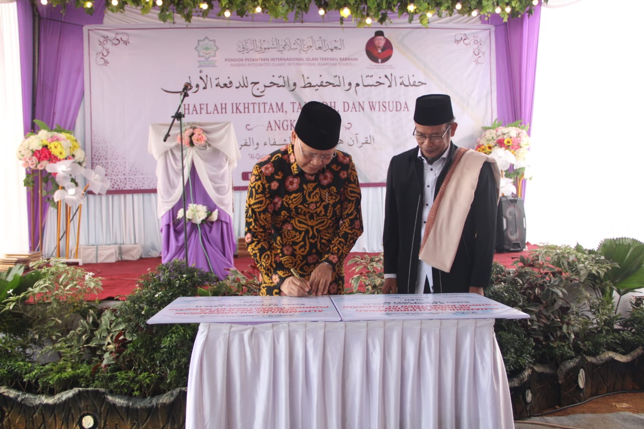 Gubernur Rohidin Apresiasi Antuasiasme Masyarakat Terhadap Sekolah IT