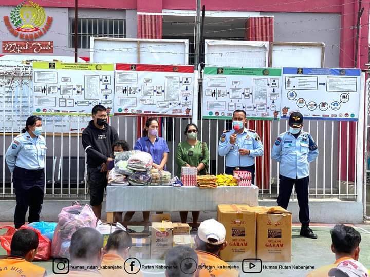 Kepala Rutan Kelas IIB Kabanjahe Apresiasi Pemberian Bantuan Dari Pemerhati Pemasyarakatan