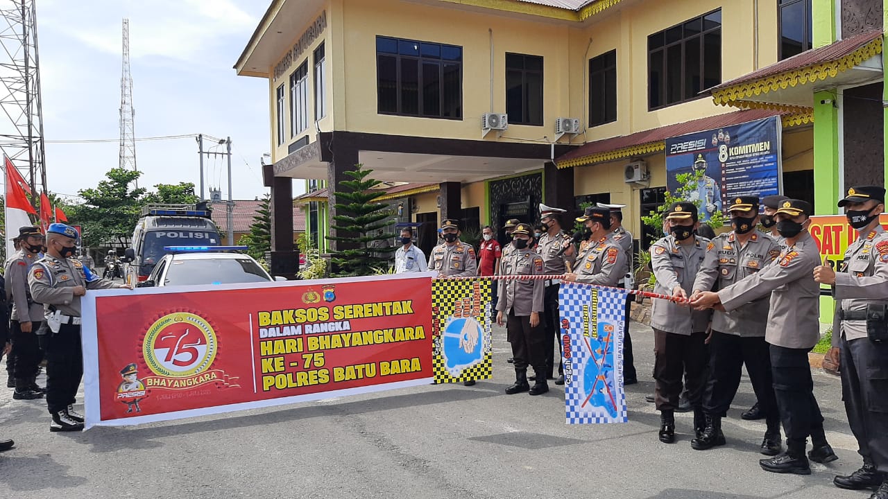 Kapolres Batu Bara Pelepasan 350 Karung Bansos Serentak