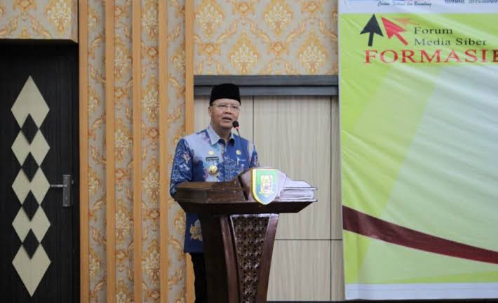 Marsal Jadi Ketua PWI Terpilih Ini Pesan Gubernur Rohidin 