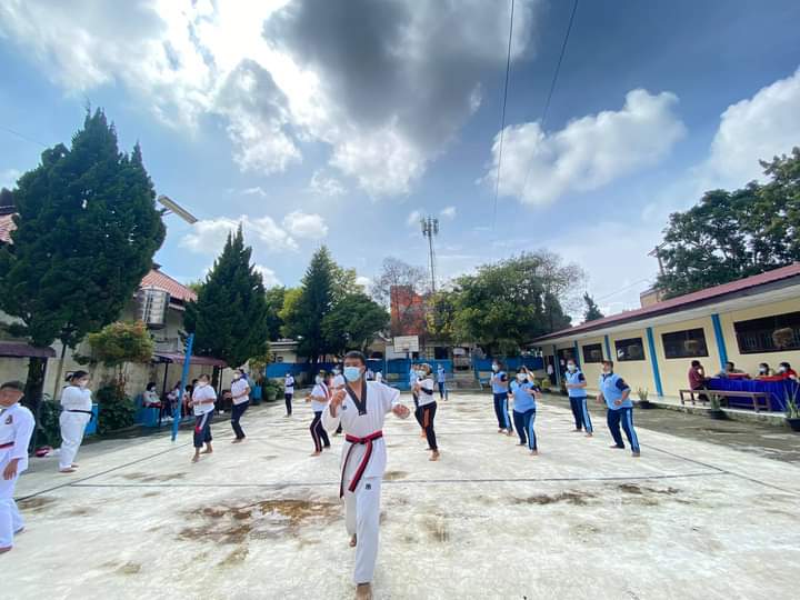 Dharma Wanita Rutan Kelas IIB Kabanjahe Laksanakan Latihan Bela Diri Taekwondo