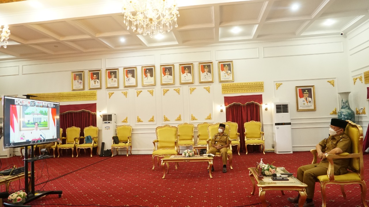 Gubernur Rohidin Ikuti Rakor Terbatas Bersama Presiden dan Wapres RI