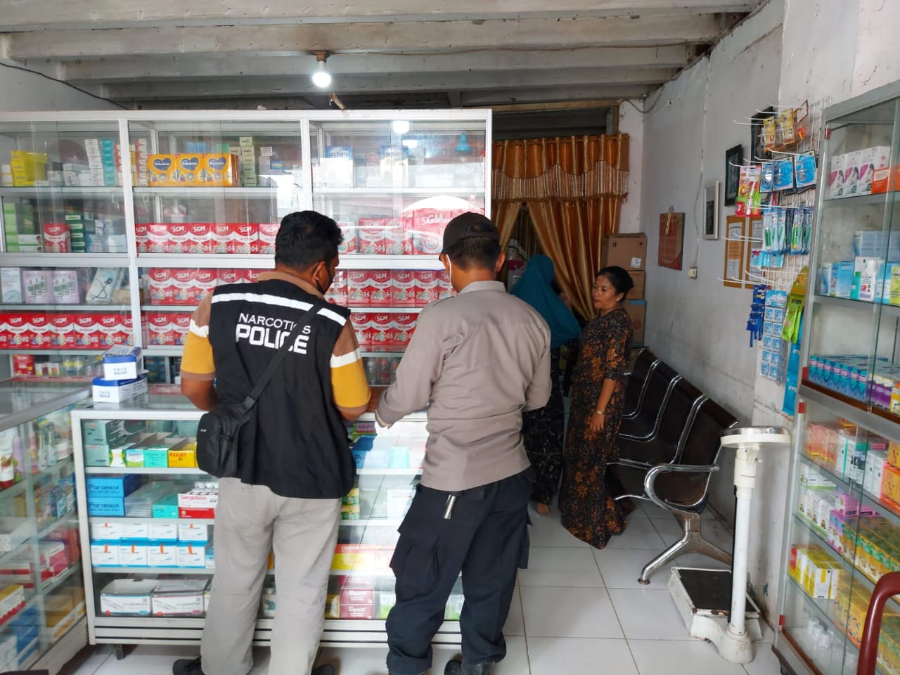 Pastikan Harga Obat Sesuai HET Polres Batu Bara Sidak Apotik dan RSUD