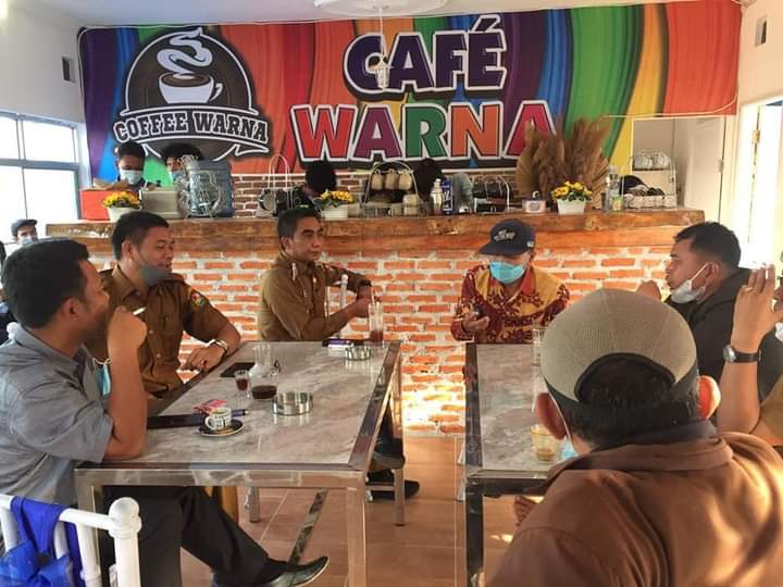 Wabup Karo Dan Waka DPRD Hadiri Launching Coffee Warna