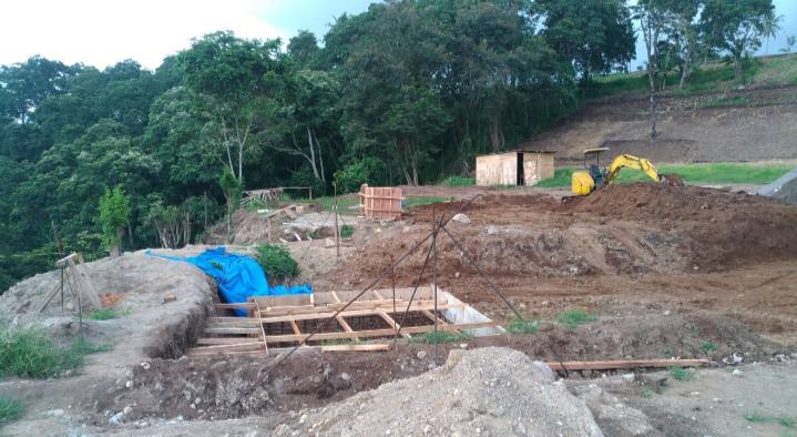 Proyek Pembangunan Jembatan Gantung KemenPUPR di Karo Jalan Ditempat