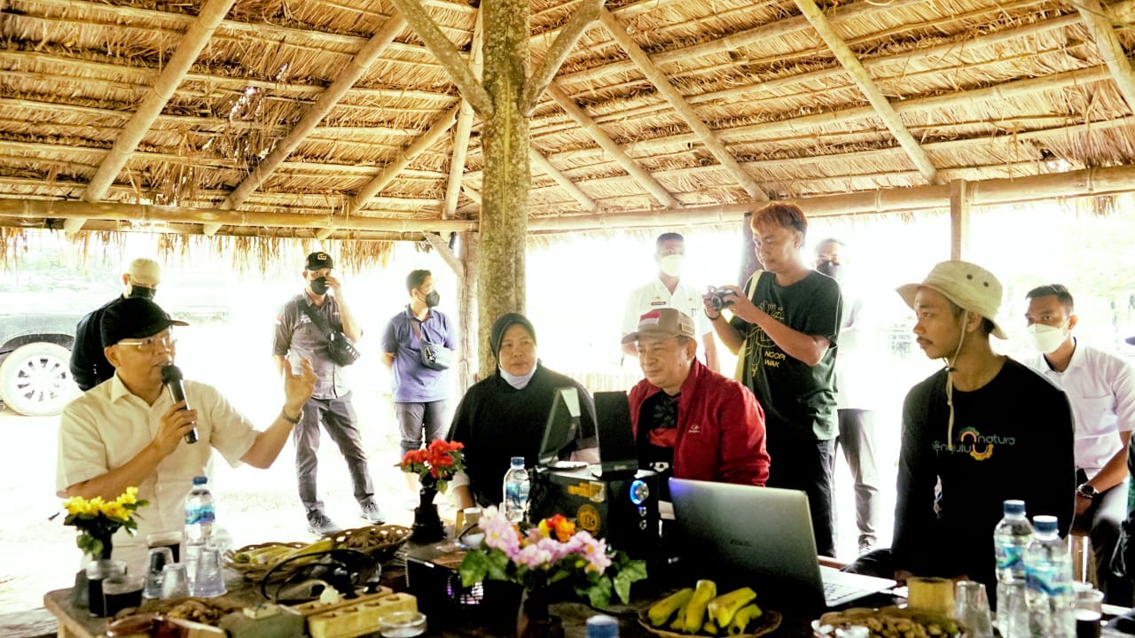 Rohidin : Desa Jadi Sumber Pemulihan Ekonomi dan Penerapan Protokol Kesehatan