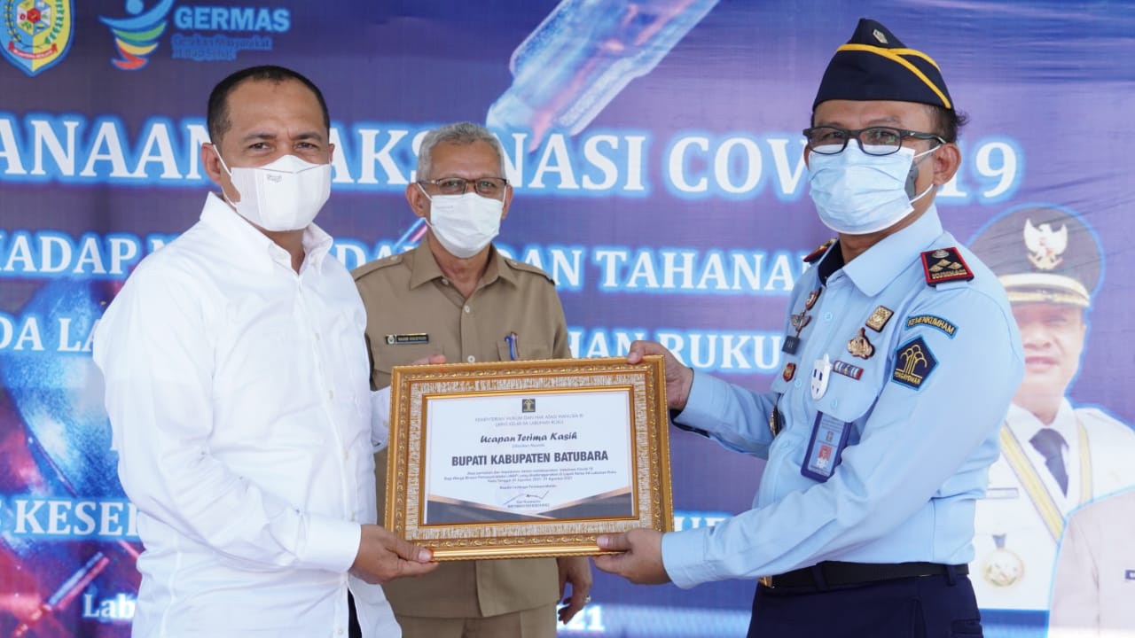 Bupati Batu Bara Tinjau Vaksinasi 1.231 Orang WBP Lapas Labuhan Ruku 