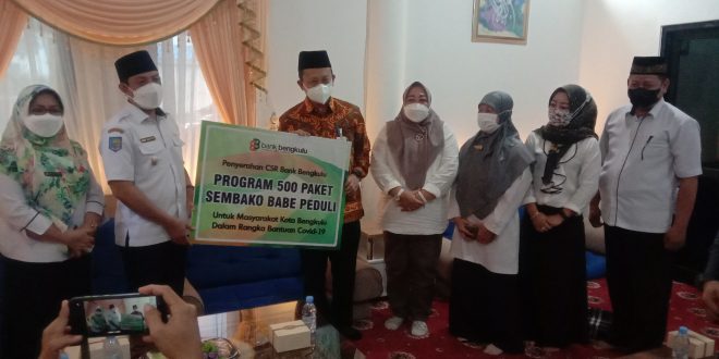 CSR Bank Bengkulu 500 Paket Sembako untuk Masyarakat yang Sedang Isoman