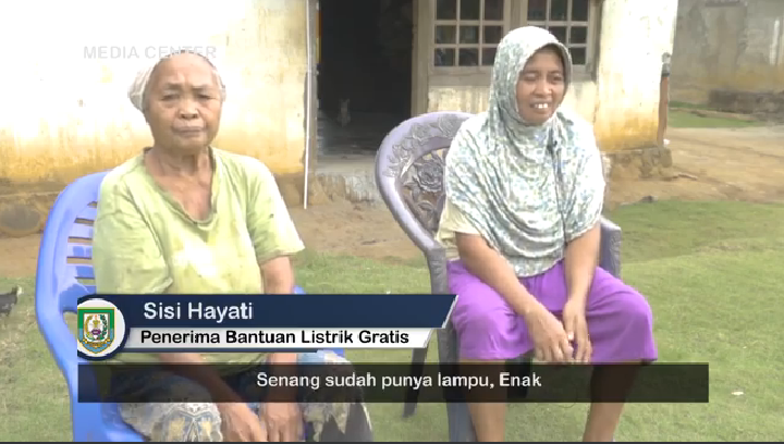 Penerima Program Bantuan Listrik Gratis dari Rohidin-Rosjonsyah Sampaikan Curhatan Bahagia 