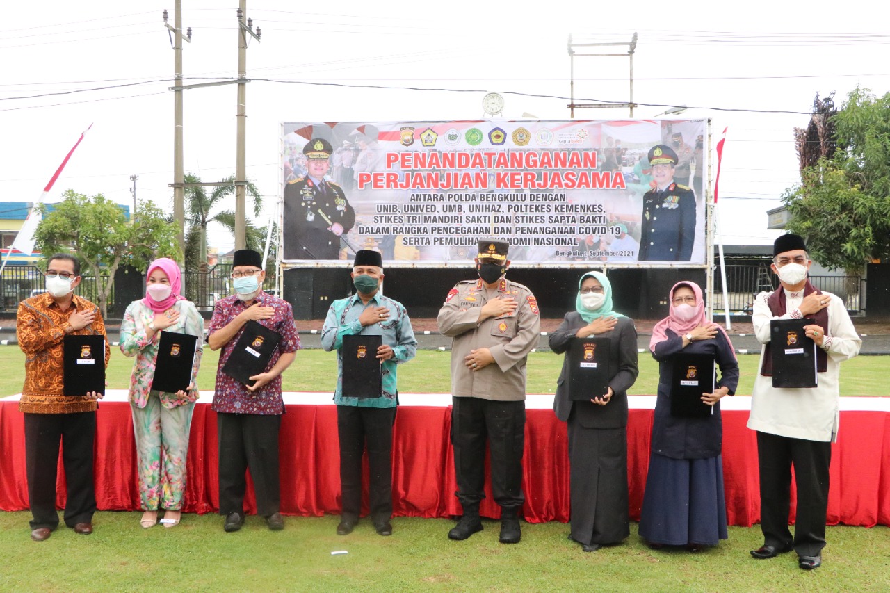 Percepatan Vaksinasi Polda Bengkulu Gelar MoU dengan 7 Universitas