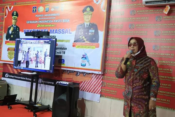 Wabup Labuhanbatu Saksikan Vaksinasi Massal di Lapas kelas IIA 