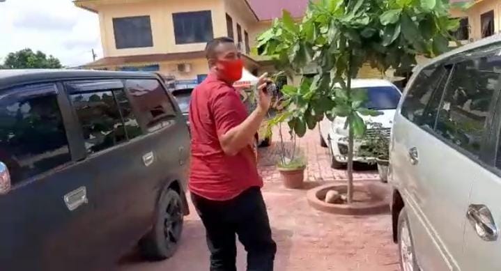 Diduga Usai diperiksa Polisi DS Oknum DPRD Batubara Terkesan Takut di Wawancarai Wartawan