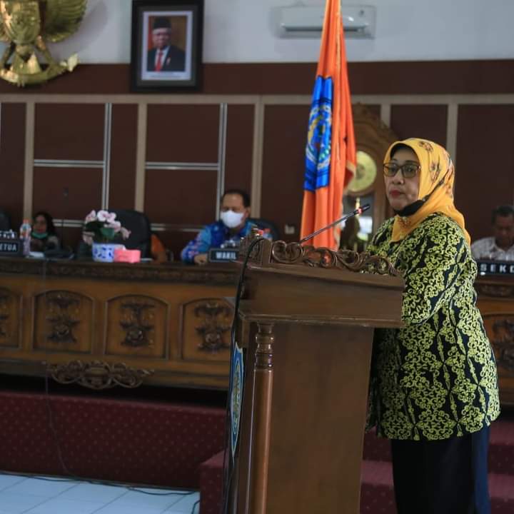 Wabup Labuhanbatu Hadiri Rapat Paripurna di Kantor DPRD 