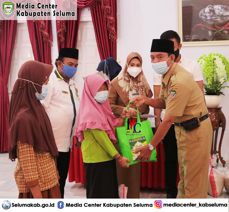 Penyaluran Zakat Iinfaq Dan Sedekah Baznas Kabupaten Seluma