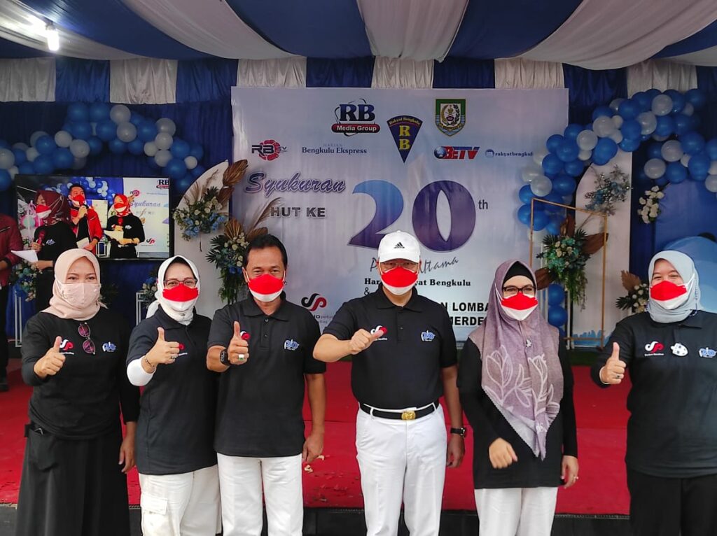 Bupati Bengkulu Tengah Hadiri Syukuran HUT Ke-20 Harian Rakyat Bengkulu