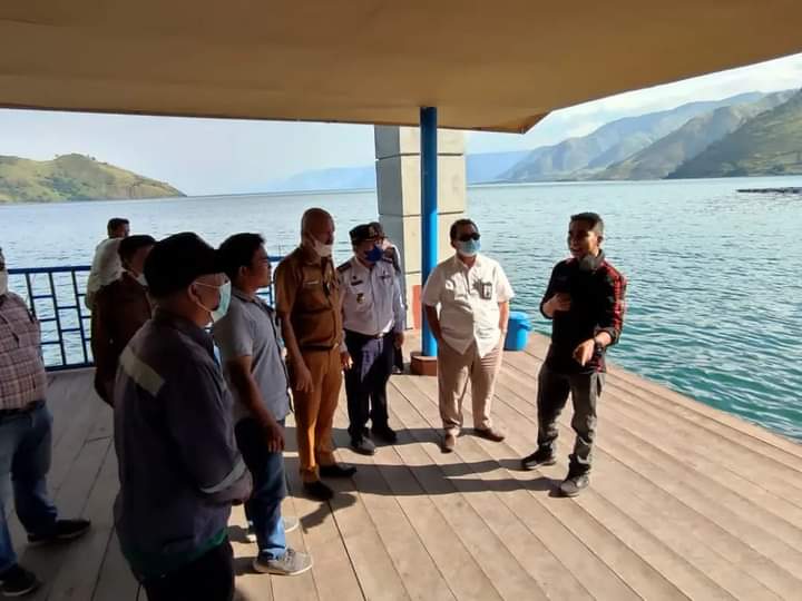 Wabup Karo Bersama Rombongan Kemenkomarves Tinjau Destinasi Wisata