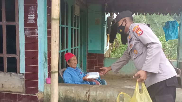 Feature : Kekuatan Berbagi Lawan Pandemi