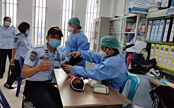 Peringati HDKD Rutan Kelas IIB Kabanjahe Gelar Aksi Donor Darah