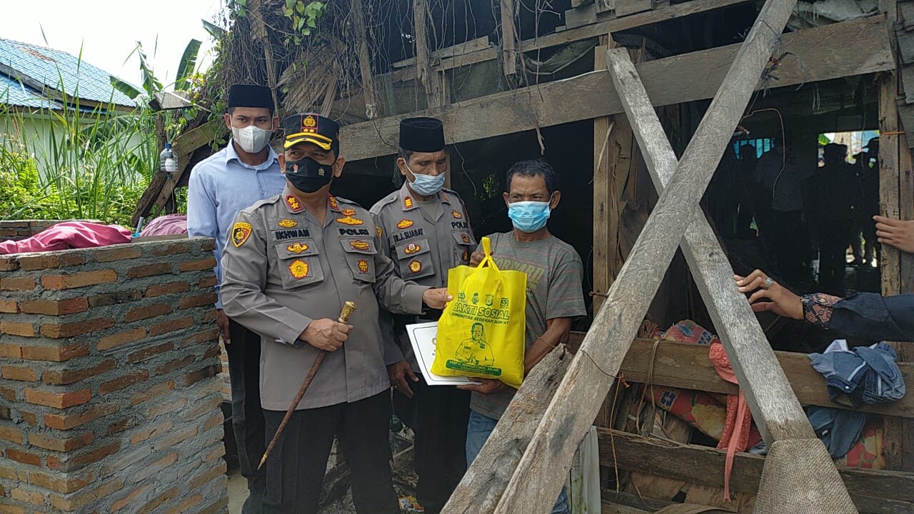 Kapolres Batubara Berikan Motivasi Kepada Warga Tanjung Tiram