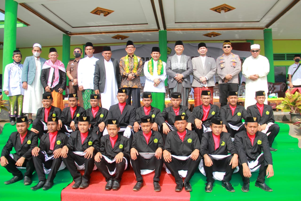 Gubernur Rohidin Yakin Pesantren Semakin Berkembang dan Maju