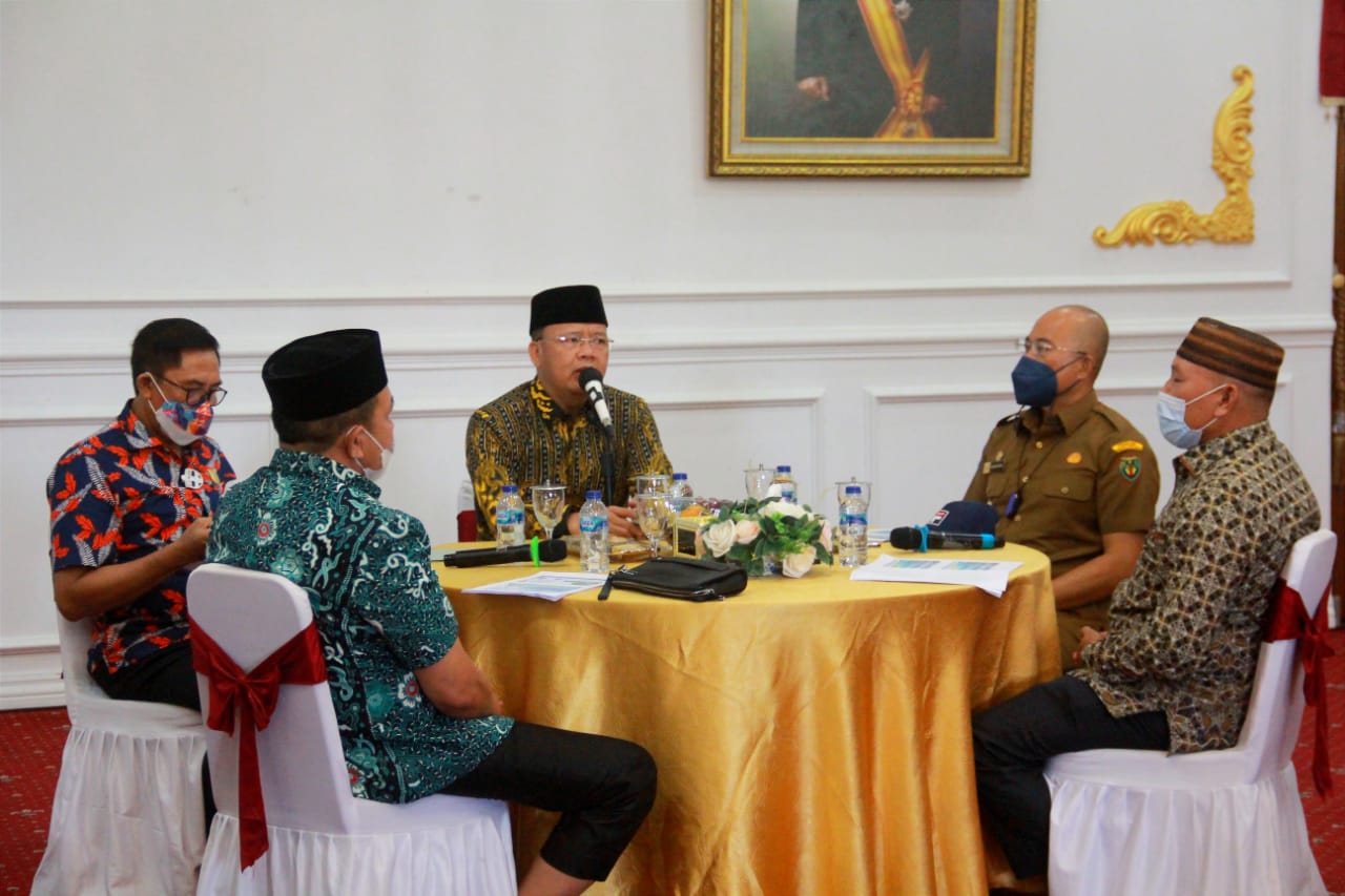 Rencanakan Pembahasan Bersama Banggar Gubernur Rohidin Siapkan Anggaran Untuk Pasar Kutau