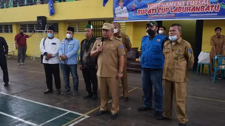 Bupati Labuhanbatu Tutup Turnamen Futsal Tingkat SLTA 