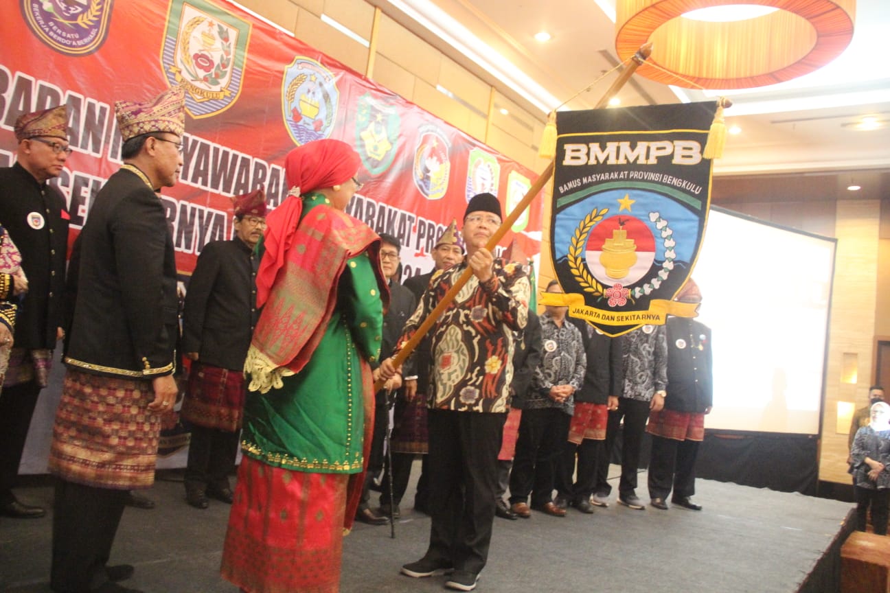Pengurus BMMPB Dikukuhkan Gubernur Rohidin: Ini Rumah Besar Masyarakat Bengkulu