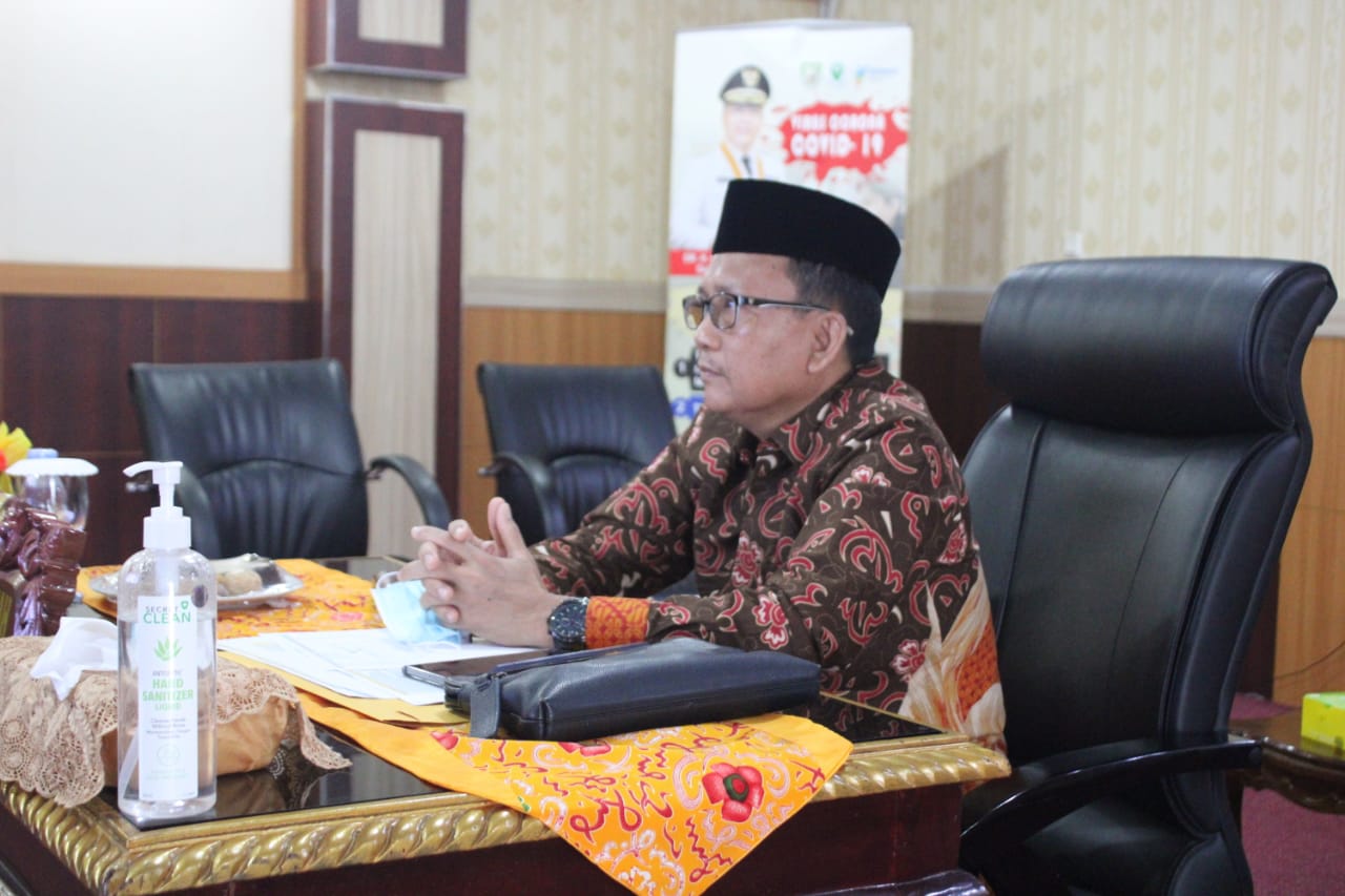 Sekda Ikuti Rapat Monitoring Tindaklanjut Permendagri Nomor 27 Tahun 2021