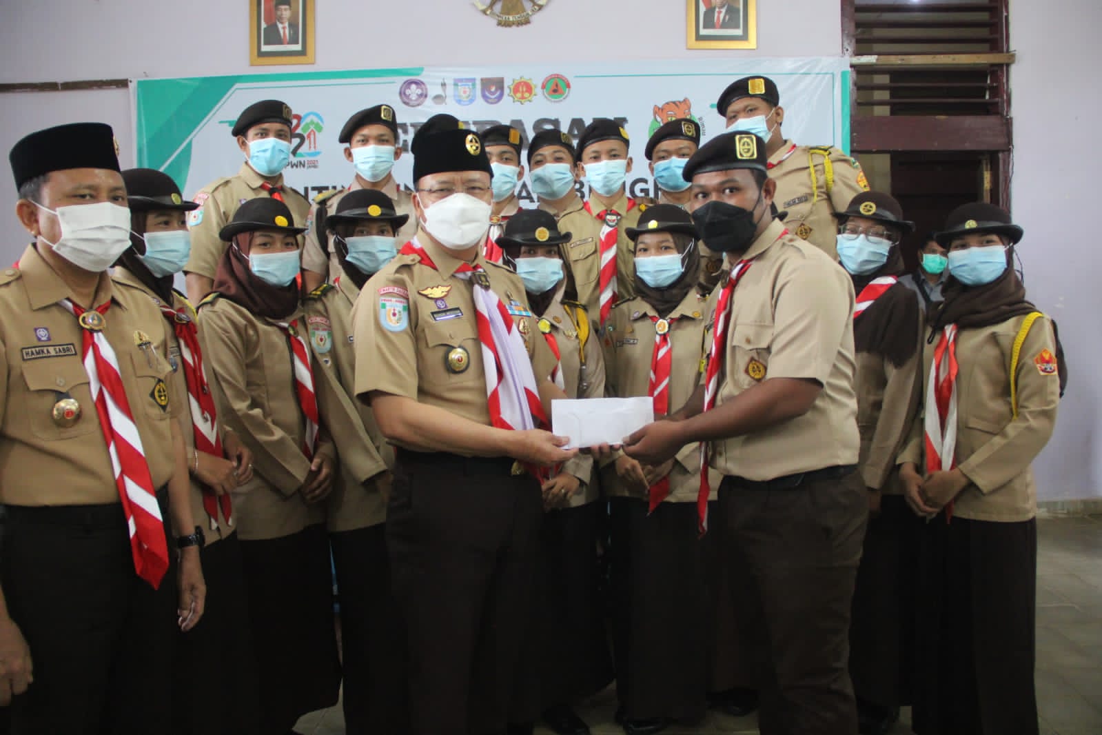 Lepas Kontingen Daerah Bengkulu ke PWN 2021 Jambi Gubernur Rohidin Pesankan Ini