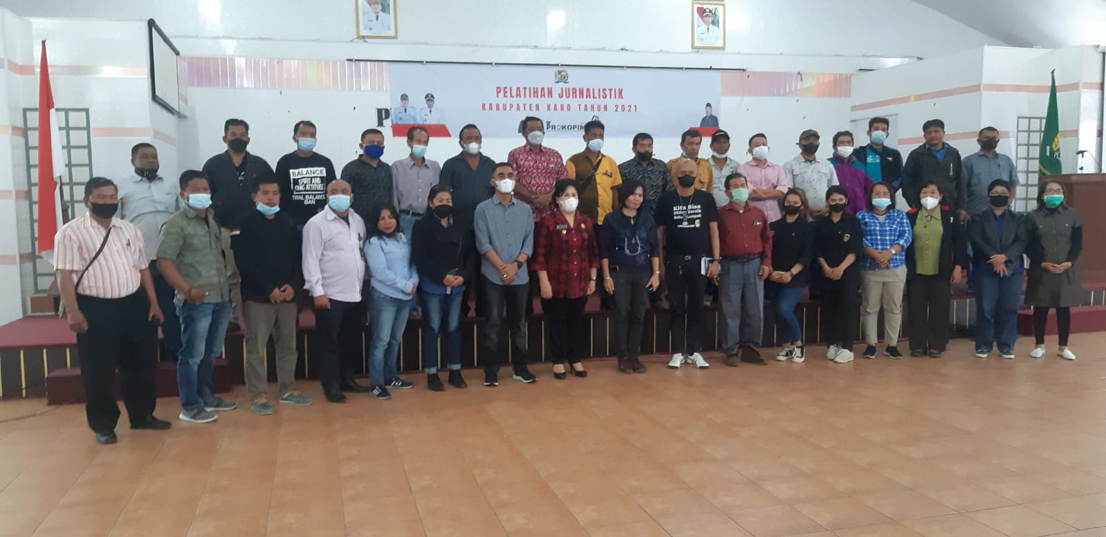Bupati Karo Apresiasi Warga Liang Melas Bawa Hasil Pertanian Ke Istana Presiden