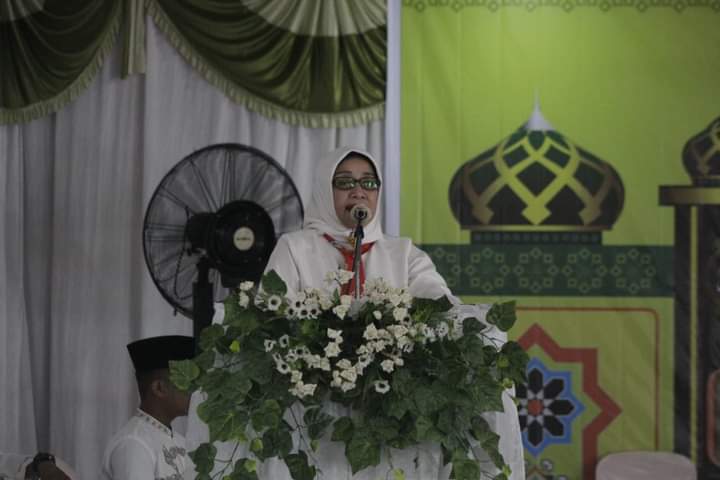 Wabup Labuhanbatu Hadiri Wisuda Hafizul Qur'an Al-Kahfi Yayasan 