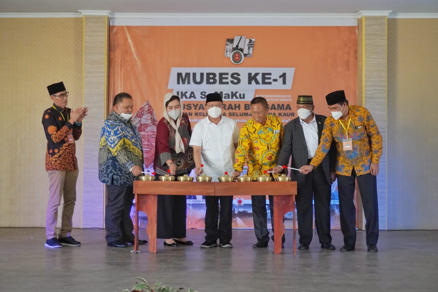 Gubernur Rohidin Buka Musyawarah Bersama IKA SEMAKU