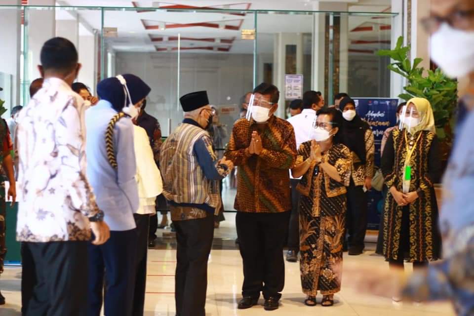 Bupati Simalungun Sambut Wakil Presiden RI di Kota Parapat