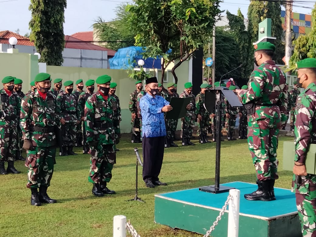 Laksanakan Upacara Bendera Dandim 0736/Batang Bacakan Amanat Kasad