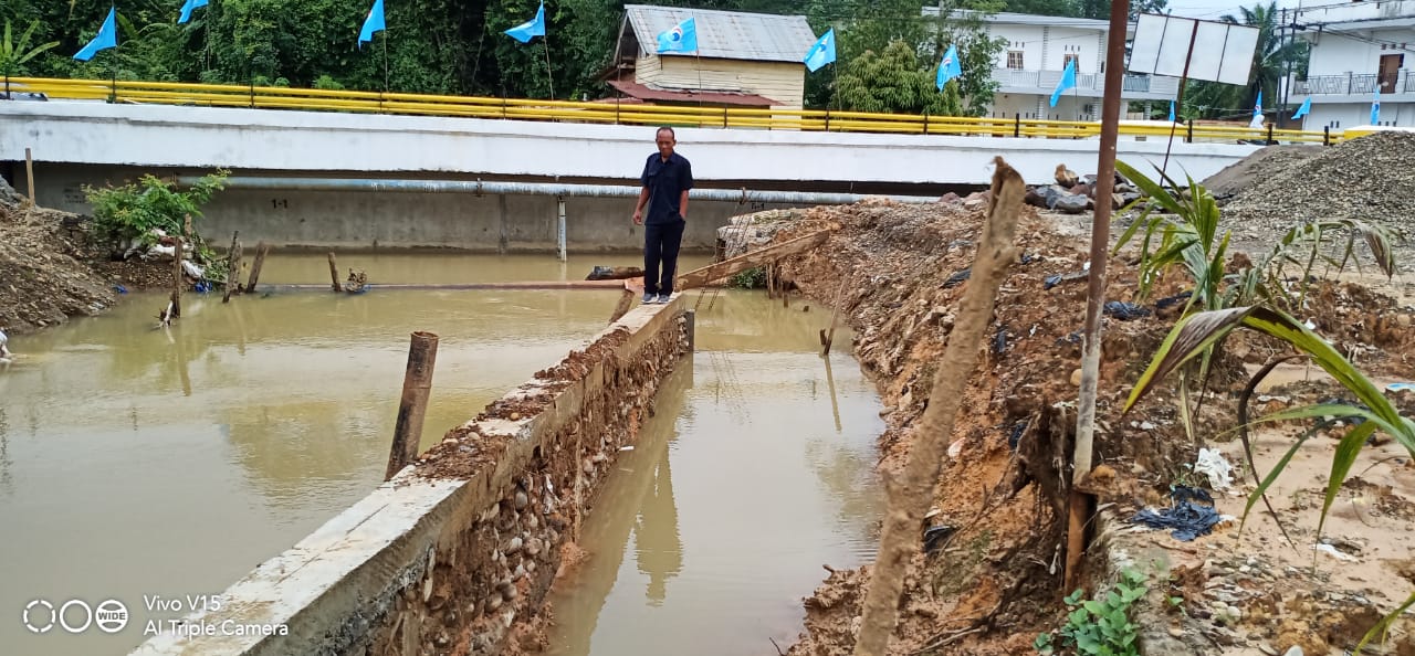 Talud Beracung Ambruk Pemda PALI Rugi Ratusan Juta