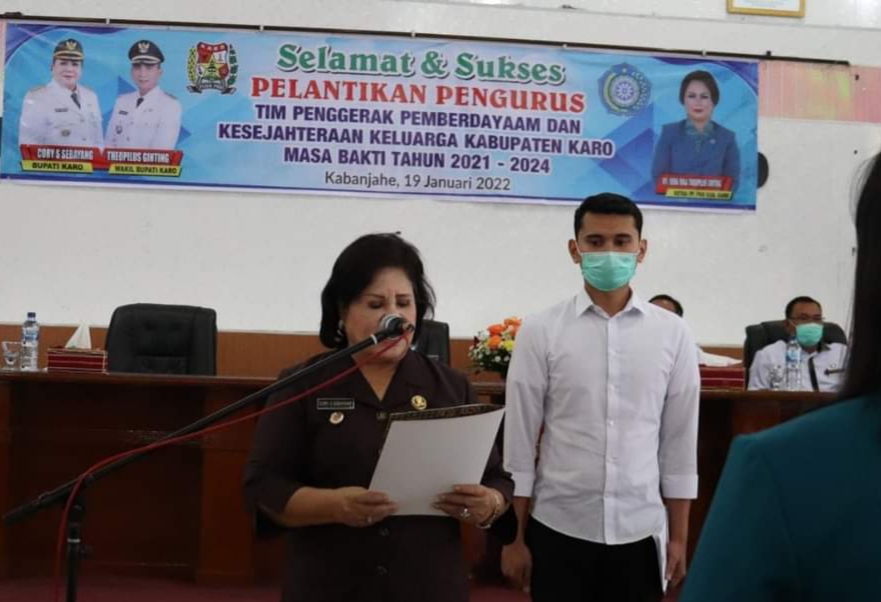 Bupati Lantik Pengurus TP PKK Karo Masa Bakti 2021-2024